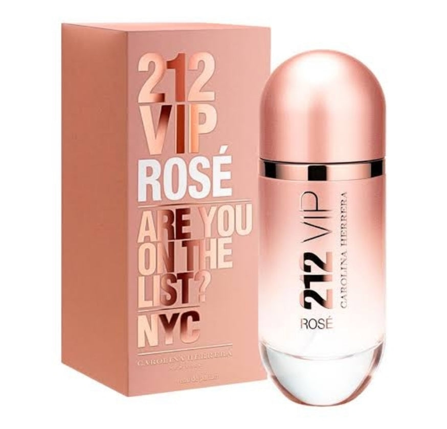 Frasco do perfume 212 VIP Rosé da Carolina Herrera, disponível na Now Parfum.