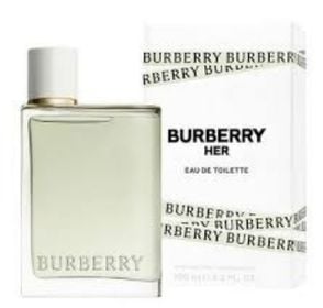 Frasco do perfume Burberry Her Eau de Toilette 100ml, disponível na Now Parfum.